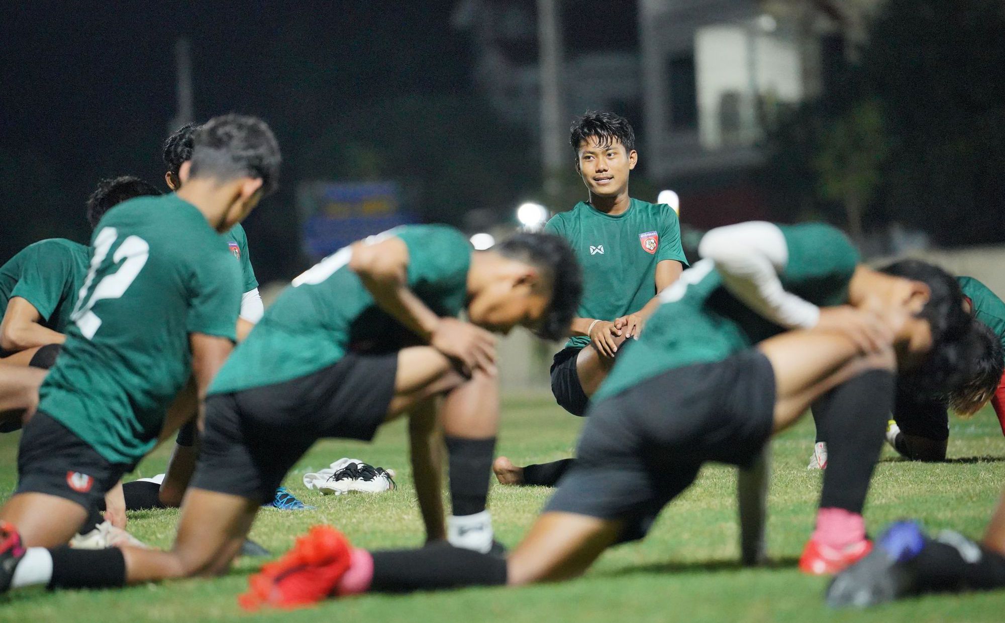 Vụ sân tập SEA Games bị phàn nàn: BTC nói lời tâm huyết, mong các đội Đông Nam Á thông cảm - Ảnh 1.
