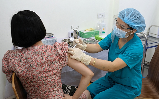 Chiều 9/5: Số liều vaccine phòng COVID-19 mũi 3 đã tiêm đến nay là bao nhiêu?