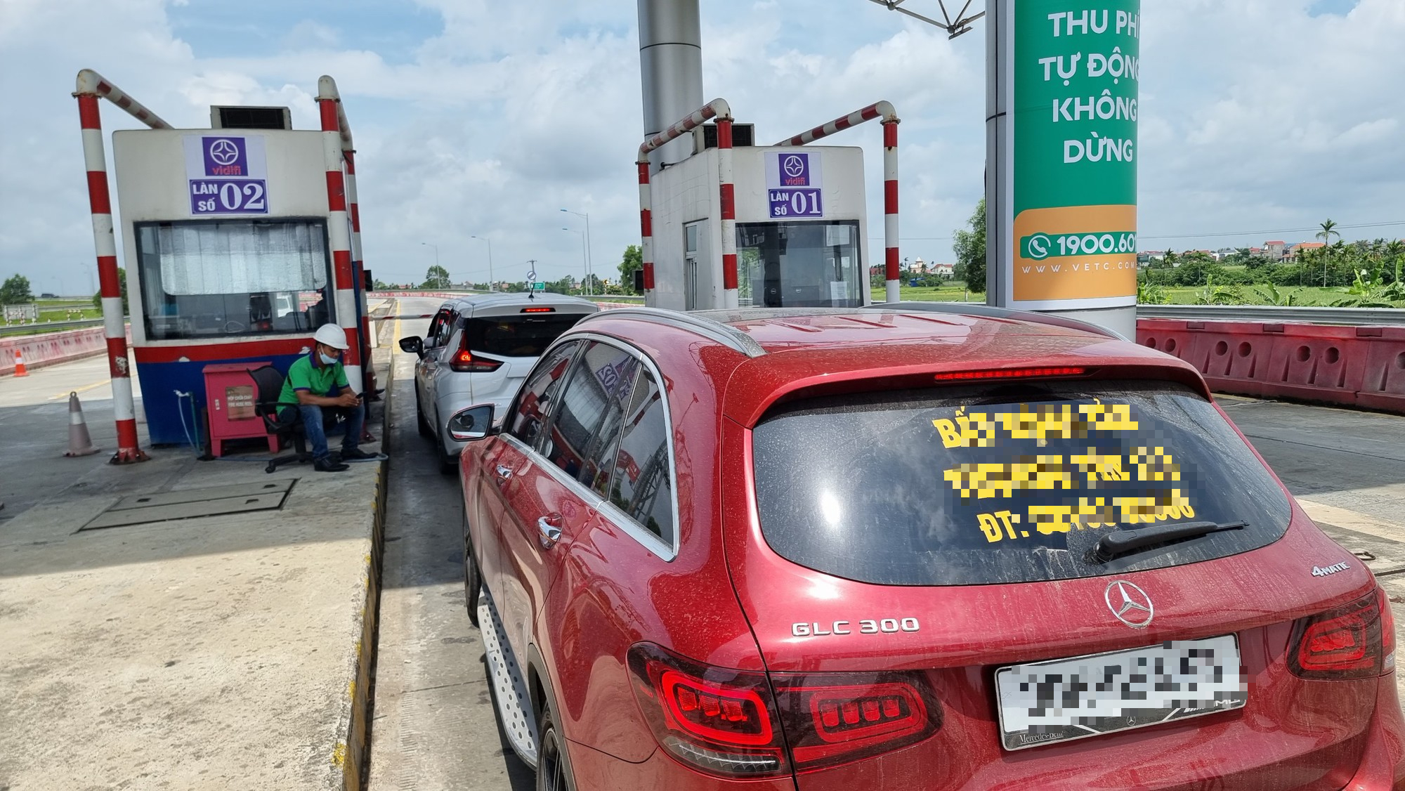 Hình ảnh ngày đầu thực hiện dừng thu phí tiền mặt tuyến cao tốc Hà Nội - Hải Phòng  - Ảnh 8.