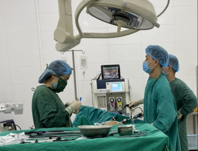 Đi ngoài ra máu cứ tưởng mắc bệnh trĩ, không ngờ ung thư nặng - Ảnh 1. Đi ngoài ra máu cứ tưởng mắc bệnh trĩ, không ngờ ung thư nặng - Ảnh 1.