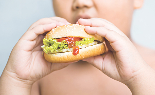 Cách ăn uống giúp kiểm soát cân nặng ở trẻ béo phì - Ảnh 5.