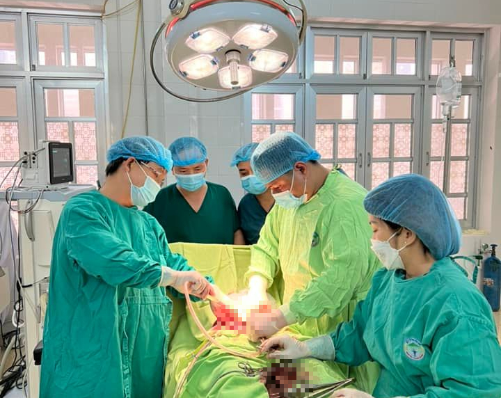 chua ngoai .jpeg chua ngoai .jpeg