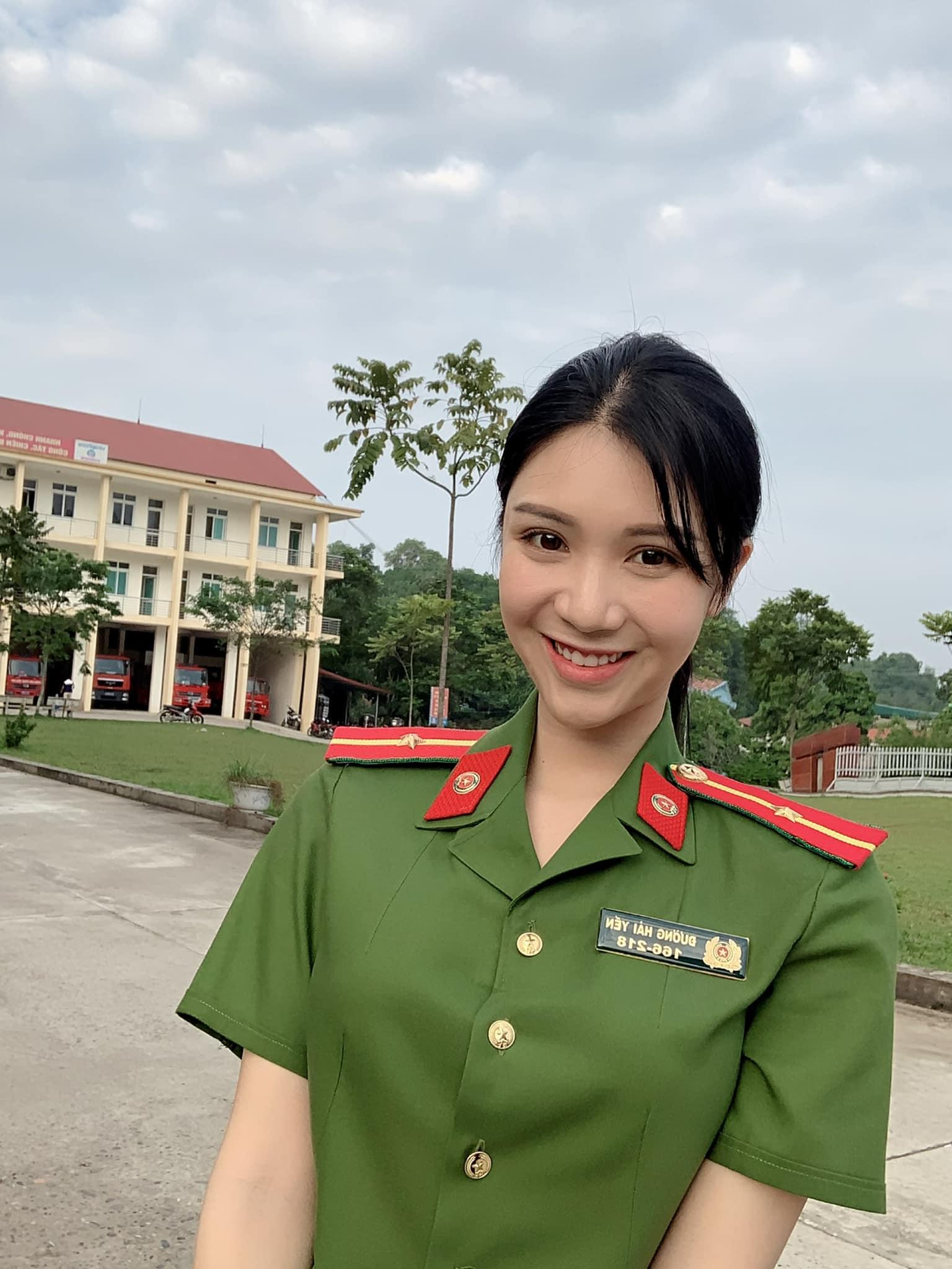 Những Nữ Cảnh Sát Xinh Đẹp Của Màn Ảnh Việt