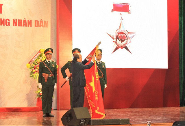 Ban Dân y Khu 5 nhận danh hiệu Anh hùng Lực lượng vũ trang nhân dân - Ảnh 1.