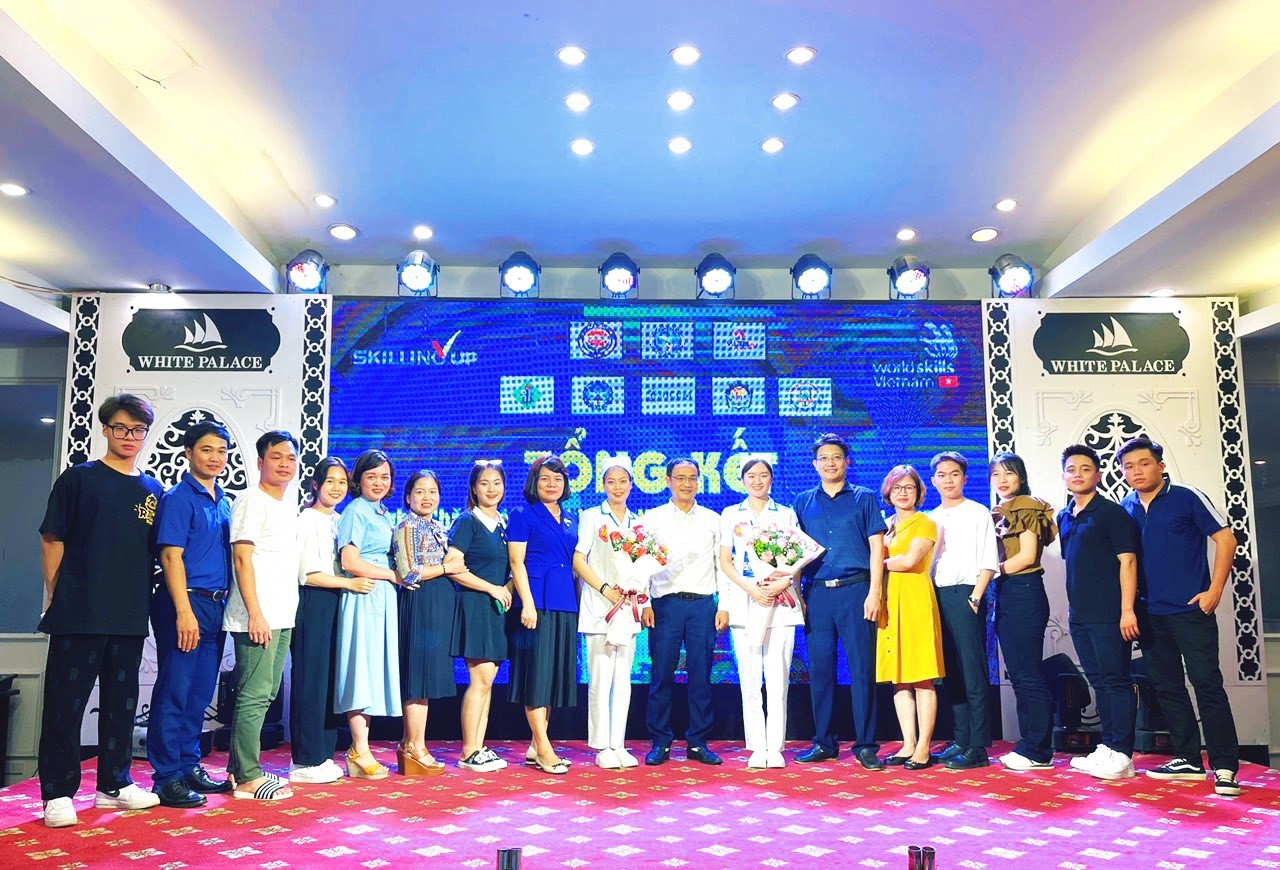 Trường cao đẳng y tế Bạch Mai đạt nhều thành tích cao tại kỳ thi Kỹ năng nghề quốc gia lần thứ 12 - Ảnh 1. Trường cao đẳng y tế Bạch Mai đạt nhều thành tích cao tại kỳ thi Kỹ năng nghề quốc gia lần thứ 12 - Ảnh 1.