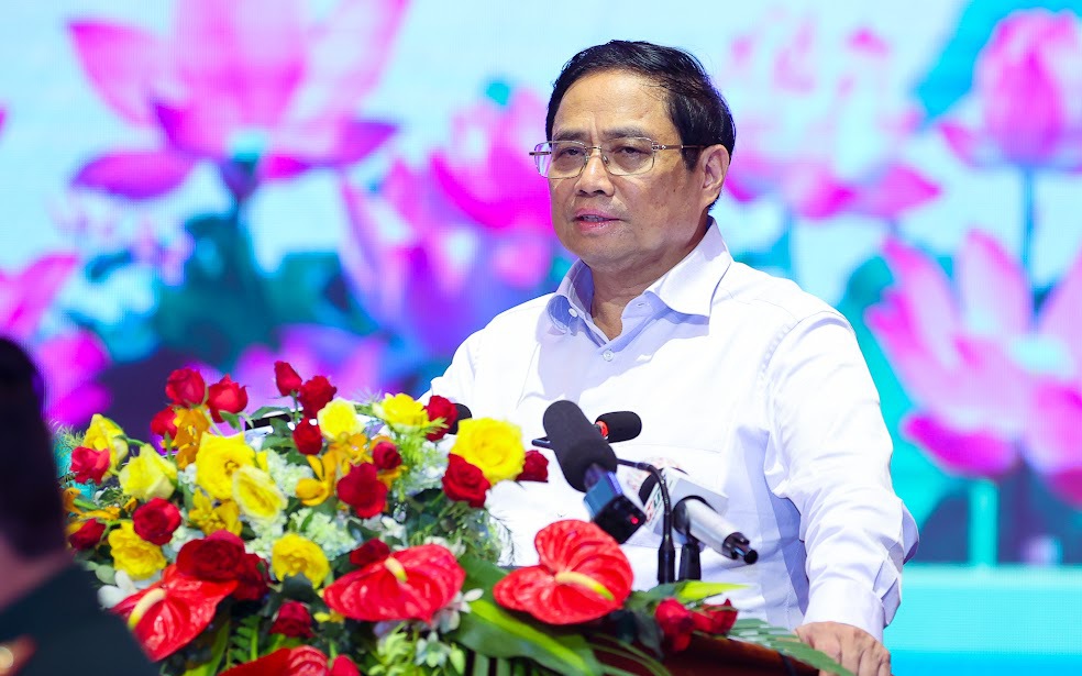 Thủ tướng: Tiếp tục tìm kiếm, quy tập hài cốt liệt sĩ cho đến khi không còn thông tin