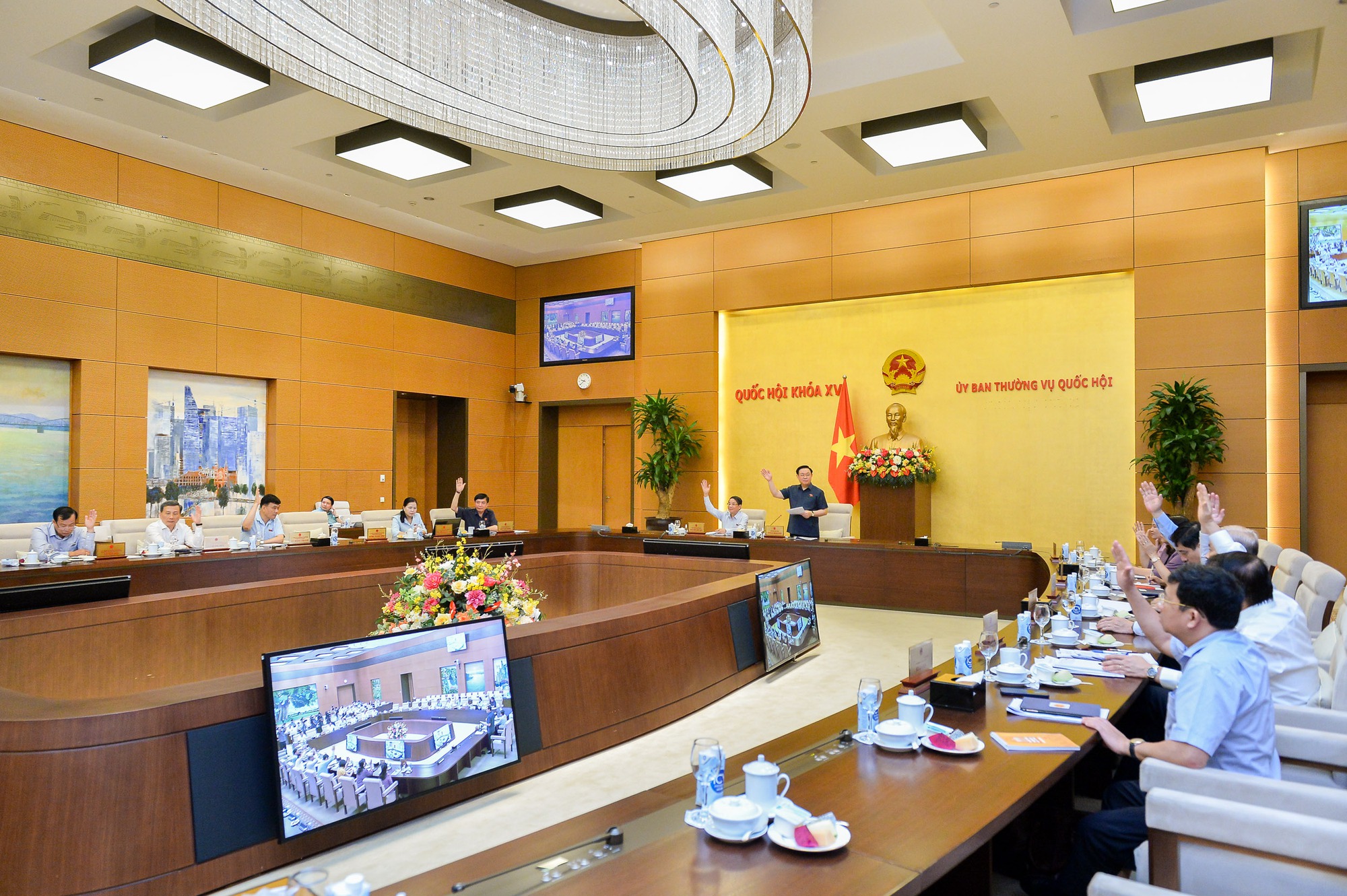 Từ ngày 1/7/2022, áp dụng giảm thuế bảo vệ môi trường đối với xăng, dầu, mỡ nhờn - Ảnh 4. Từ ngày 1/7/2022, áp dụng giảm thuế bảo vệ môi trường đối với xăng, dầu, mỡ nhờn - Ảnh 4.