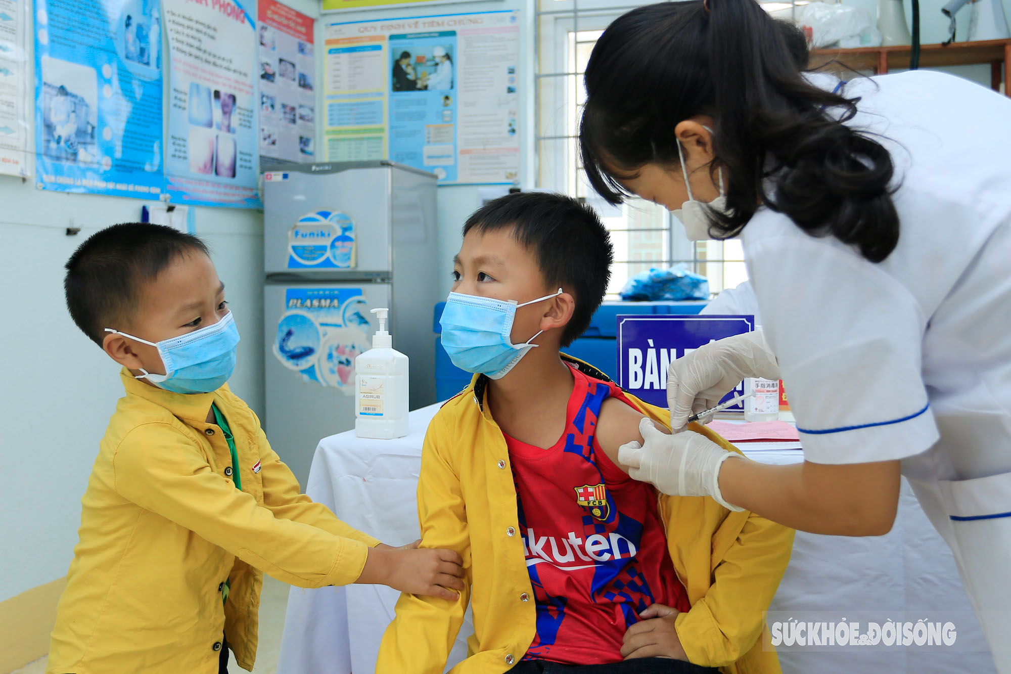 Xã Sùng Phài, Lai Châu tăng tốc bao phủ vắc xin phòng COVID-19 - Ảnh 11.