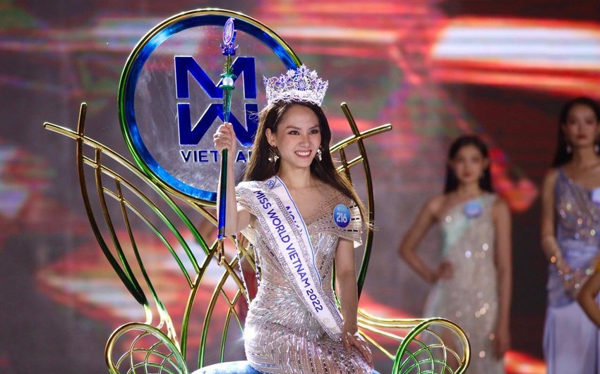 Huỳnh Nguyễn Mai Phương đăng quang Miss World Vietnam 2022