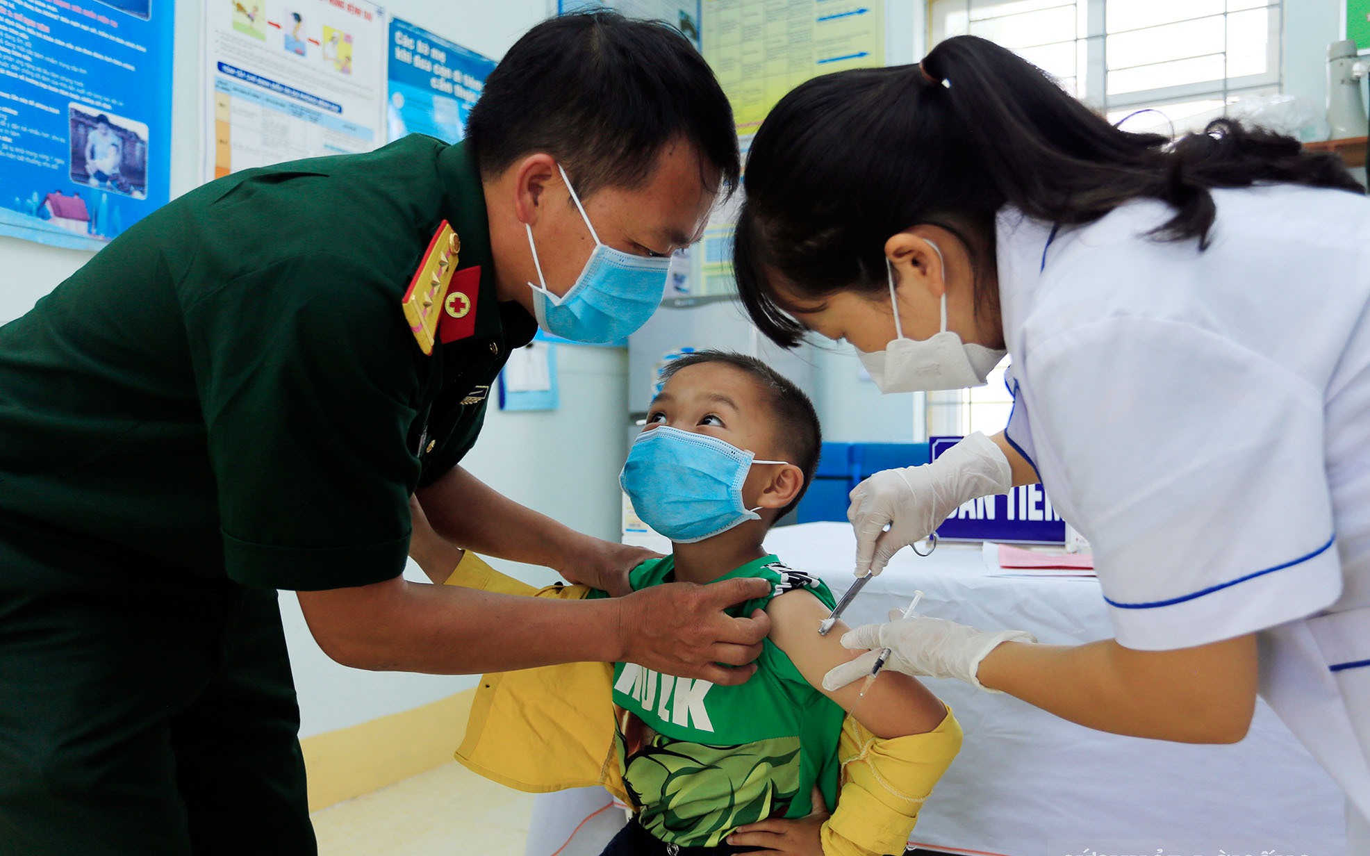 Xã vùng cao Sùng Phài tăng tốc tiêm vaccine cho trẻ để chuẩn bị đón năm học mới