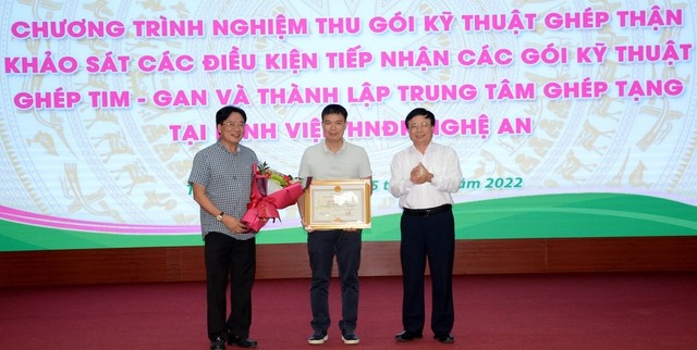 Bệnh viện Hữu nghị Đa khoa Nghệ An tiếp nhận, triển khai kỹ thuật ghép gan, ghép tim từ Bệnh viện Hữu nghị Việt Đức - Ảnh 6.
