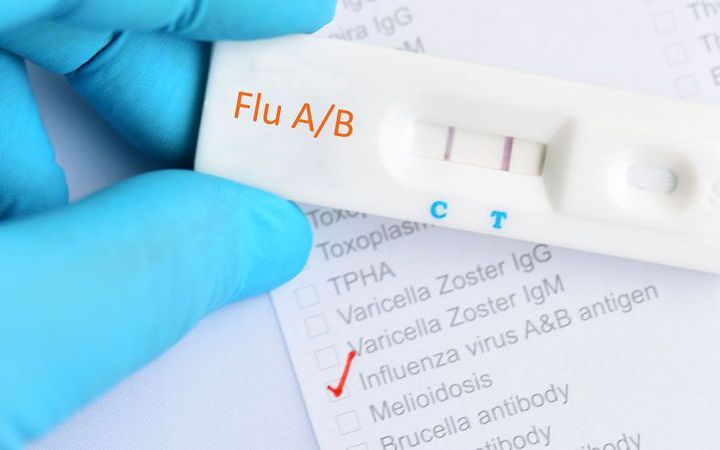 Cúm A tăng: Bộ Y tế yêu cầu kiểm tra, xử lý nghiêm việc găm hàng, "thổi giá" test xét nghiệm, thuốc điều trị