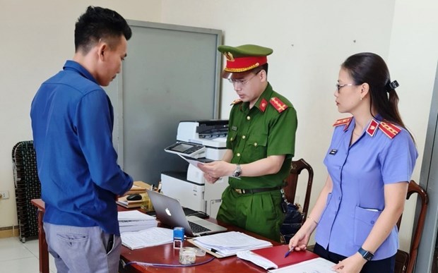 Khởi tố Giám đốc lợi dụng chính sách, trốn thuế 14 tỷ đồng 