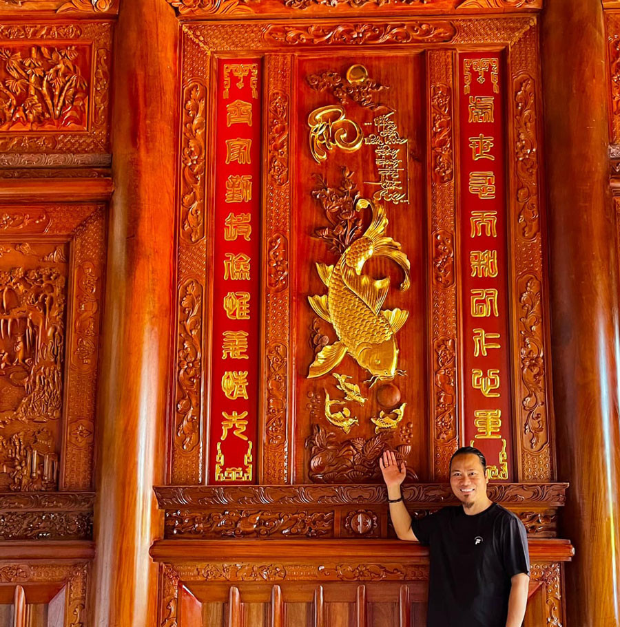 Việt phủ có nội thất dát vàng của nghệ sĩ Vượng Râu tại Nam Định - Ảnh 11.
