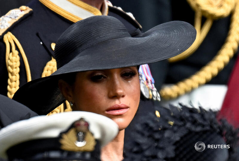 Những hình ảnh cảm động trong tang lễ Nữ hoàng Anh Elizabeth II - Ảnh 8.
