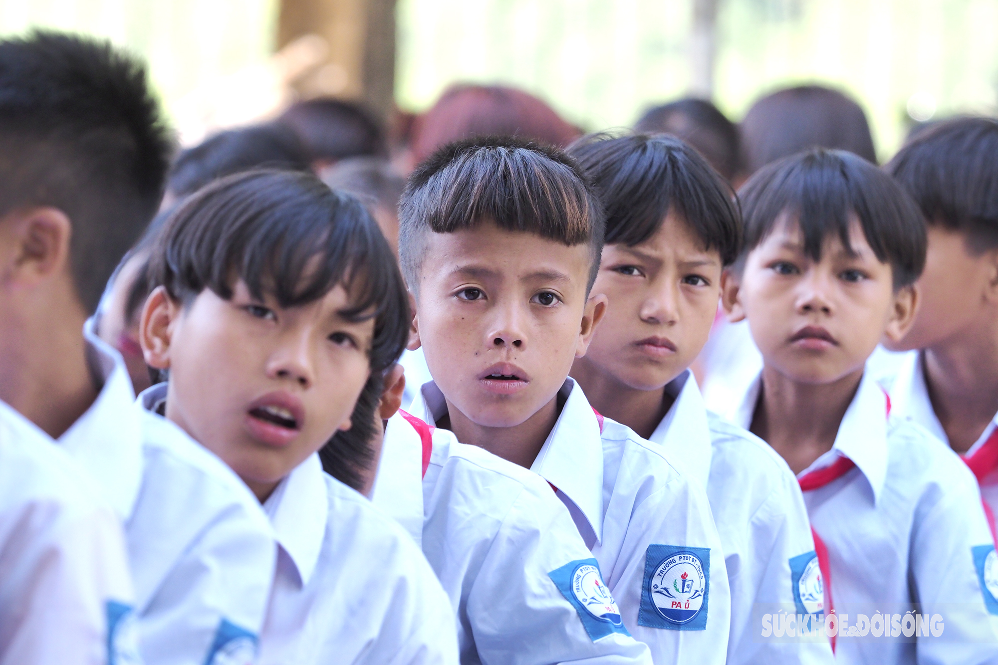 Gần 400 học sinh Trường Phổ thông dân tộc bán trú Pa Ủ, huyện Mường Tè được khám bệnh, cấp thuốc     - Ảnh 16.