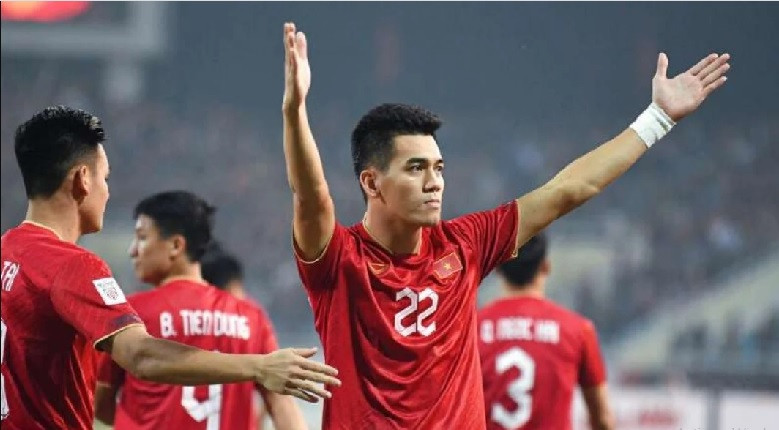 Báo Indonesia: Tiến Linh và đội tuyển Việt Nam là 'cơn ác mộng' AFF Cup - Ảnh 1.