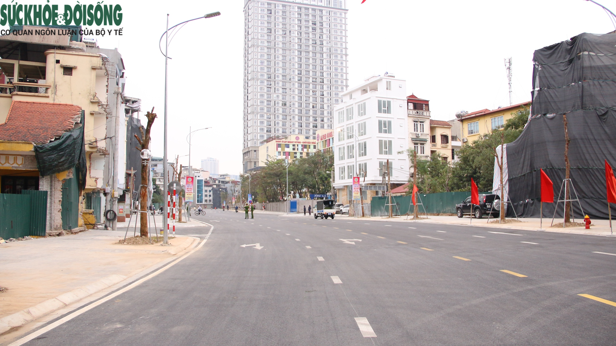 Đường Huỳnh Thúc Kháng kéo dài chính thức thông xe sau 3 năm thi công - Ảnh 8.