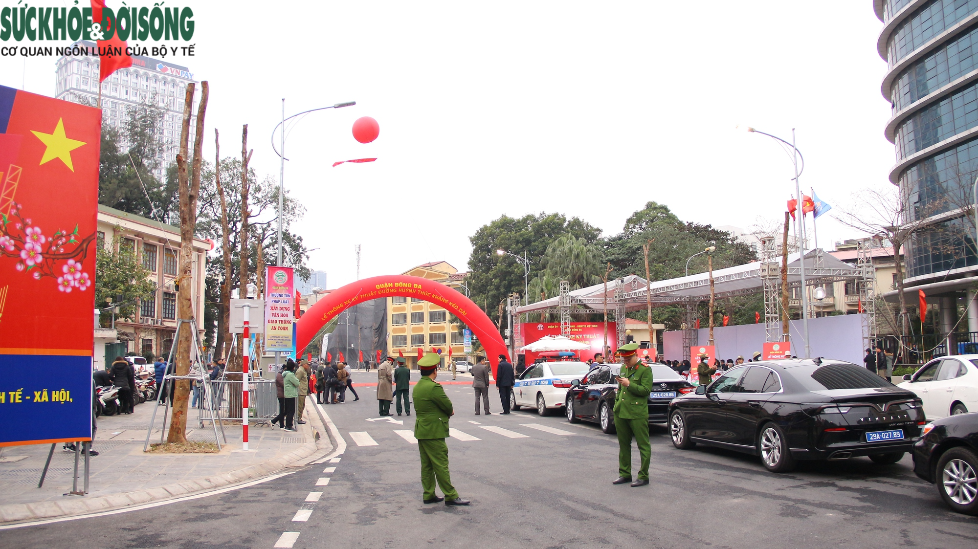 Đường Huỳnh Thúc Kháng kéo dài chính thức thông xe sau 3 năm thi công - Ảnh 10.