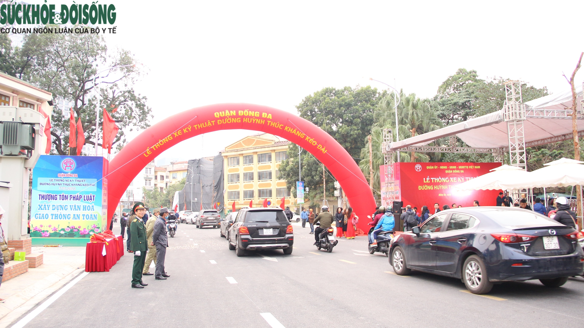 Đường Huỳnh Thúc Kháng kéo dài chính thức thông xe sau 3 năm thi công - Ảnh 17.