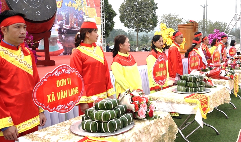 Lan tỏa văn hoá bánh chưng, bánh dày trong đời sống dân tộc - Ảnh 3.