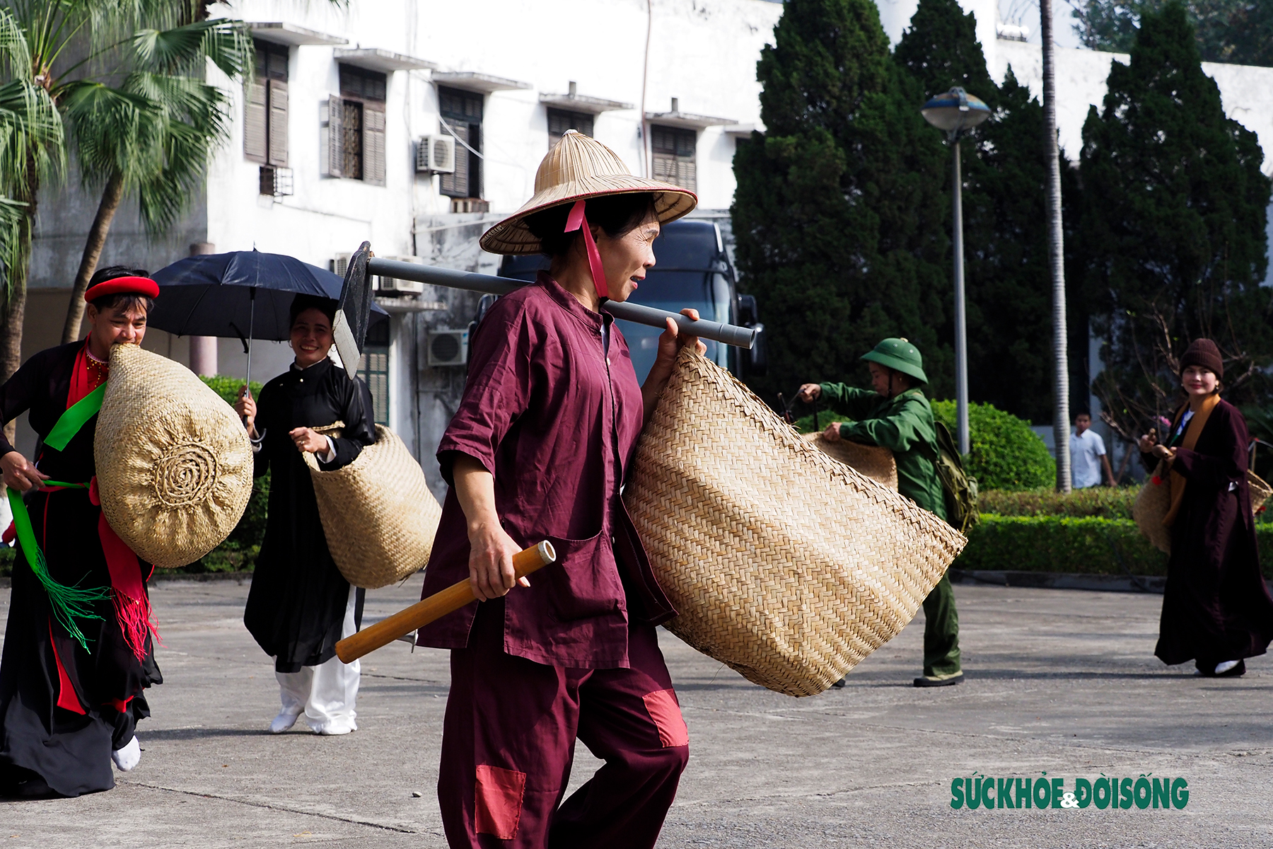 Chạy Ró làng Guột - Trò chơi dân gian đậm nét văn hóa vùng Kinh Bắc  - Ảnh 1.