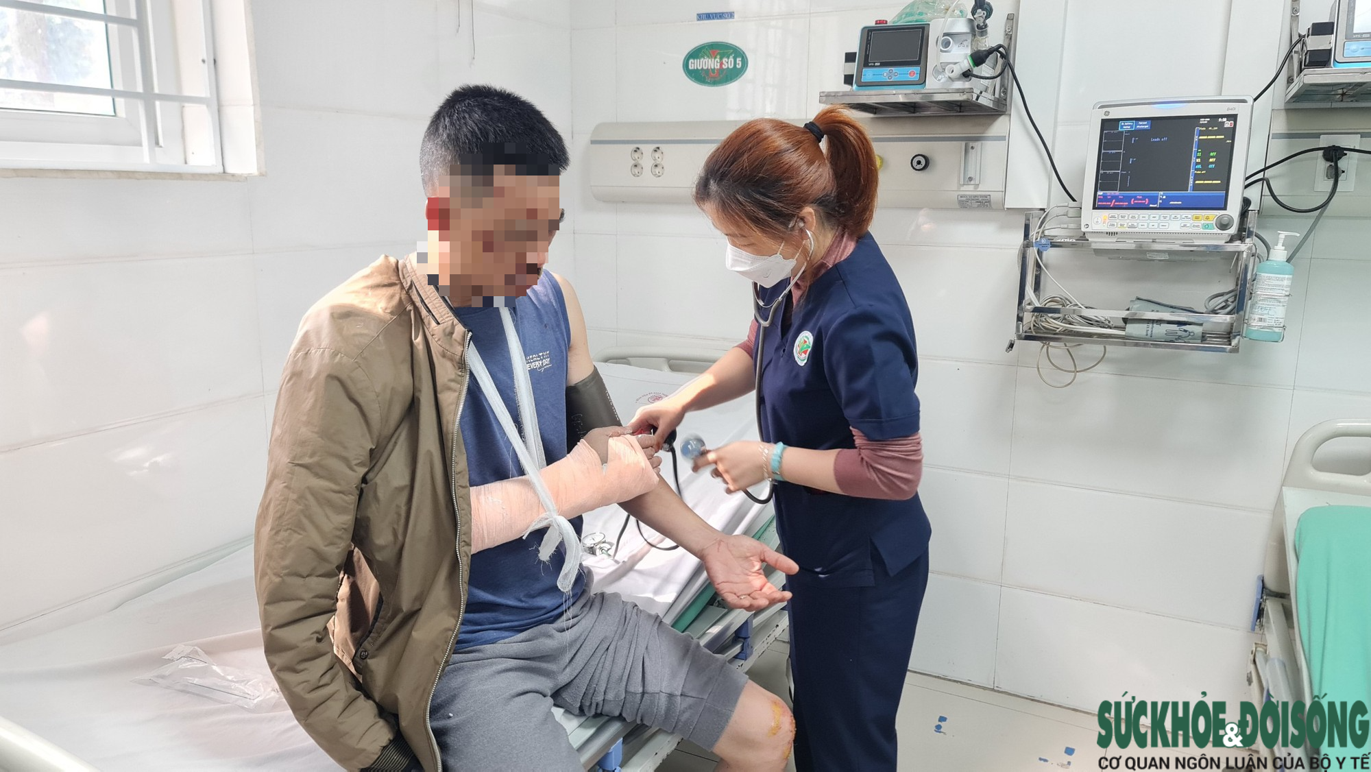 Nghệ An: Số ca nghi vấn liên quan đến tai nạn giao thông trong Tết nguyên đán giảm - Ảnh 1. Nghệ An: Số ca nghi vấn liên quan đến tai nạn giao thông trong Tết nguyên đán giảm - Ảnh 1.