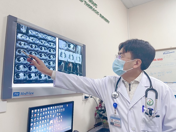 Bệnh viện Việt Đức đủ vật tư, hoá chất mổ phiên trở lại bình thường - Ảnh 2.