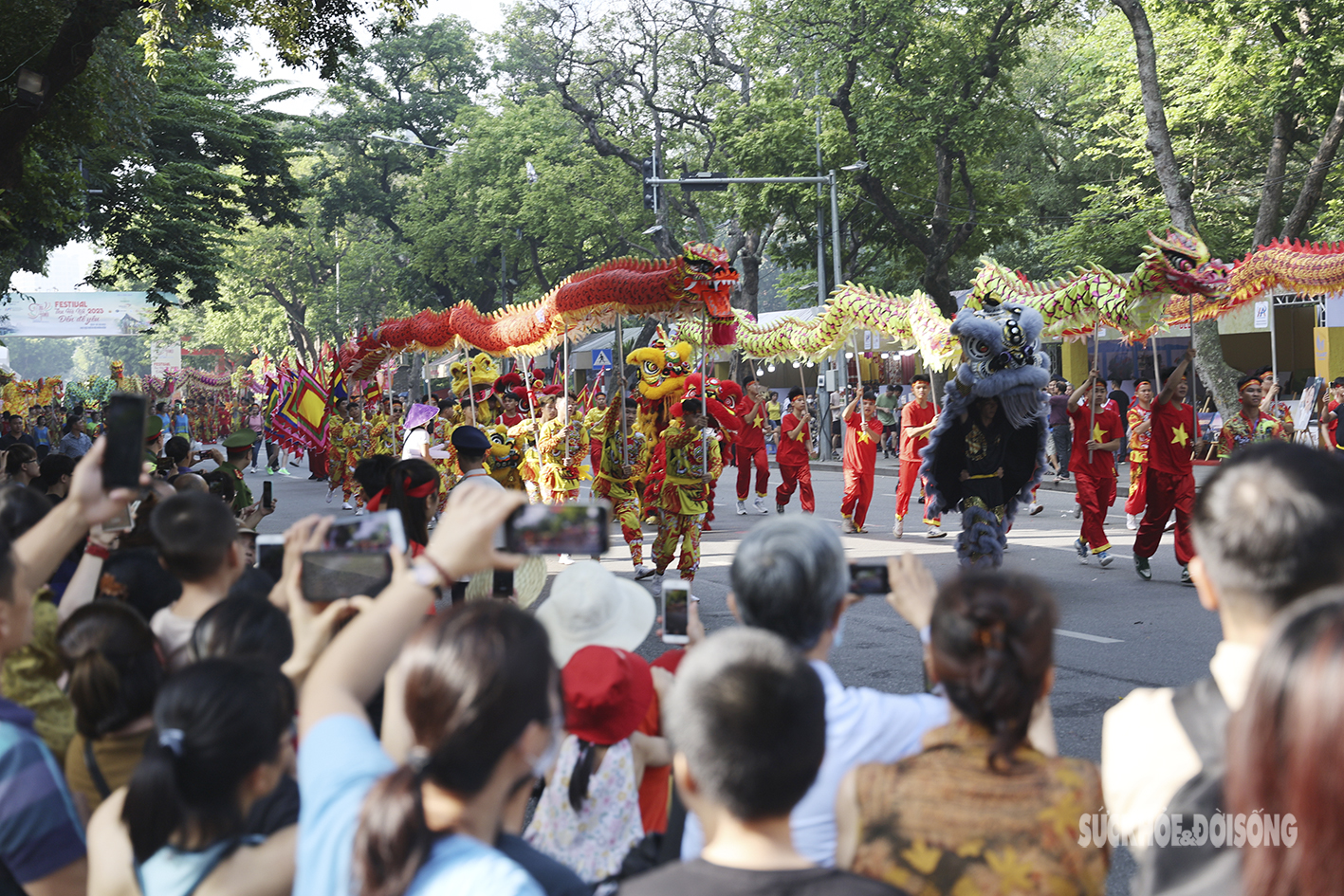 Rực rỡ sắc màu tại Festival Thu Hà Nội - Ảnh 12.