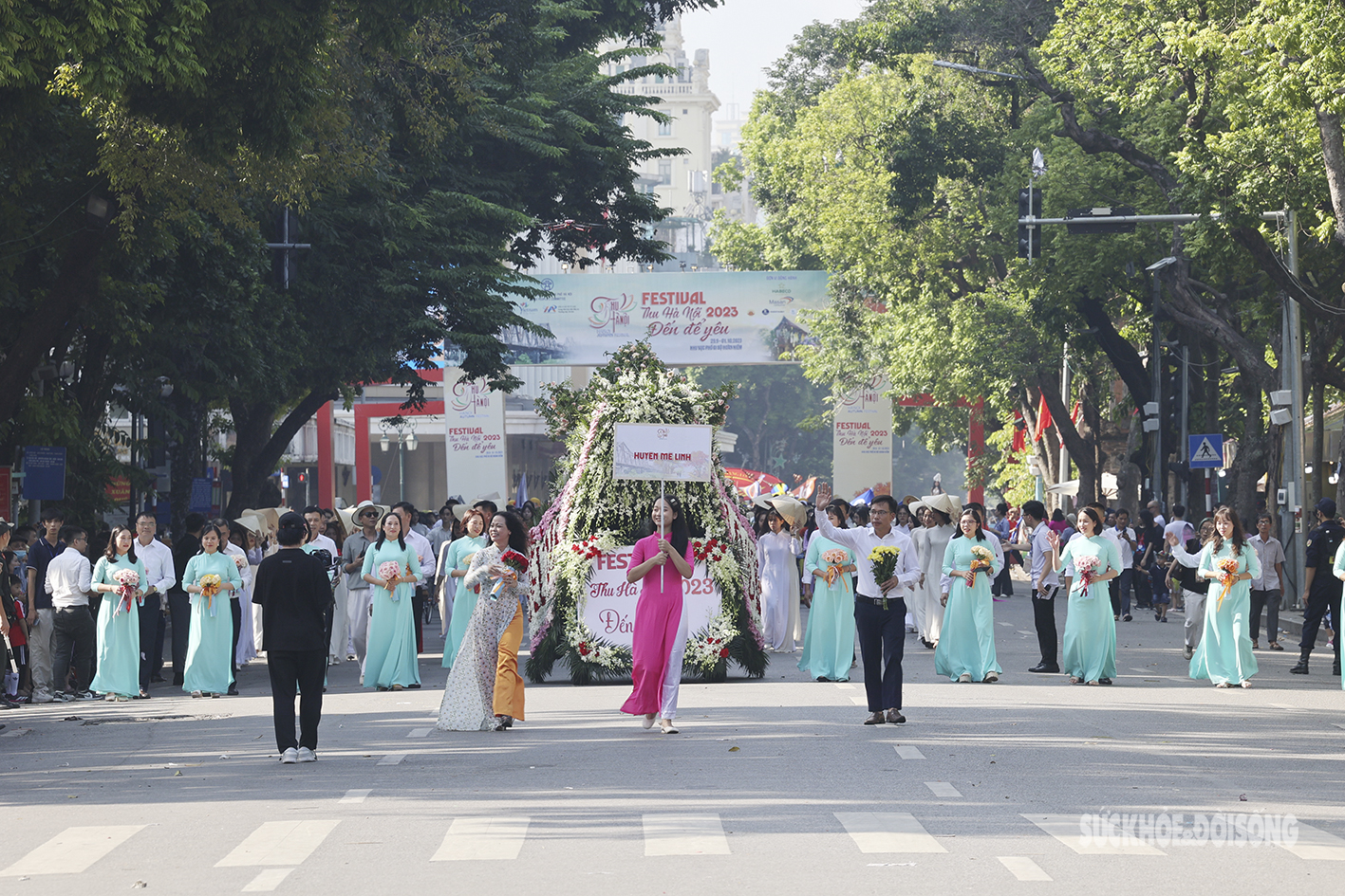 Rực rỡ sắc màu tại Festival Thu Hà Nội - Ảnh 8.