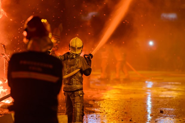 Cháy chung cư tại Tây Ban Nha khiến 4 trẻ nhỏ thiệt mạng - Ảnh 1.