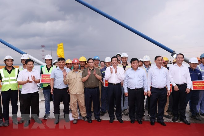 Thủ tướng Phạm Minh Chính dự Lễ hợp long cầu Mỹ Thuận 2 - Ảnh 6. Thủ tướng Phạm Minh Chính dự Lễ hợp long cầu Mỹ Thuận 2 - Ảnh 6.