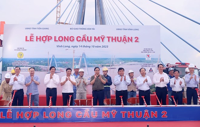 Thủ tướng Phạm Minh Chính dự Lễ hợp long cầu Mỹ Thuận 2 - Ảnh 10. Thủ tướng Phạm Minh Chính dự Lễ hợp long cầu Mỹ Thuận 2 - Ảnh 10.