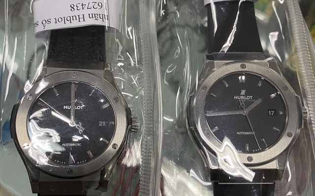 Tạm giữ 37 chiếc đồng hồ Rolex, Hublot giá trị gần 10 tỷ đồng không rõ nguồn gốc