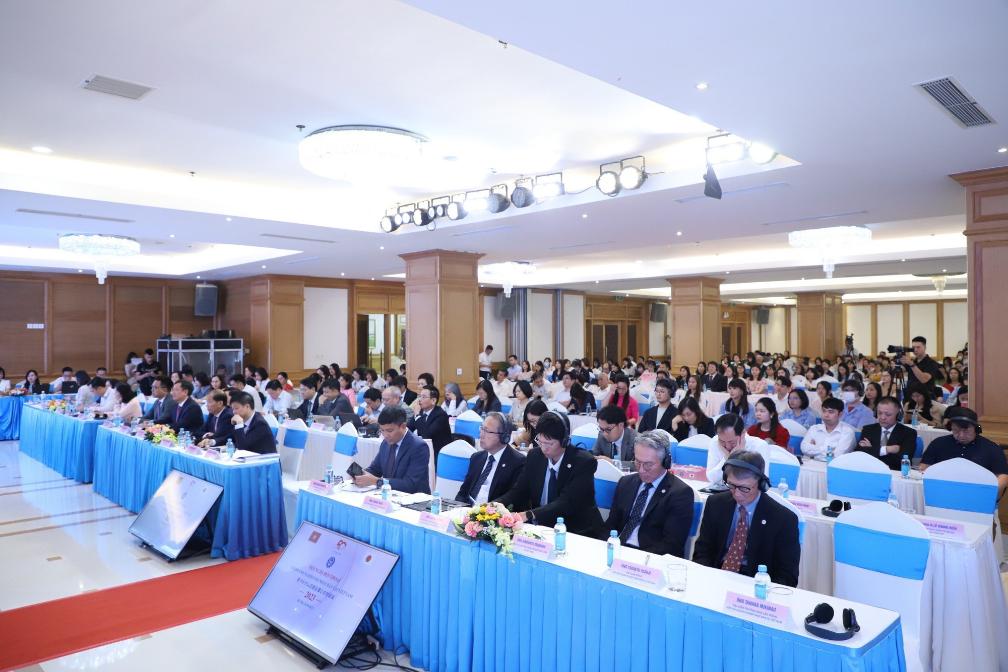BHXH Việt Nam và các doanh nghiệp FDI Nhật Bản đối thoại về thực hiện chính sách BHXH, BHYT
 - Ảnh 5.