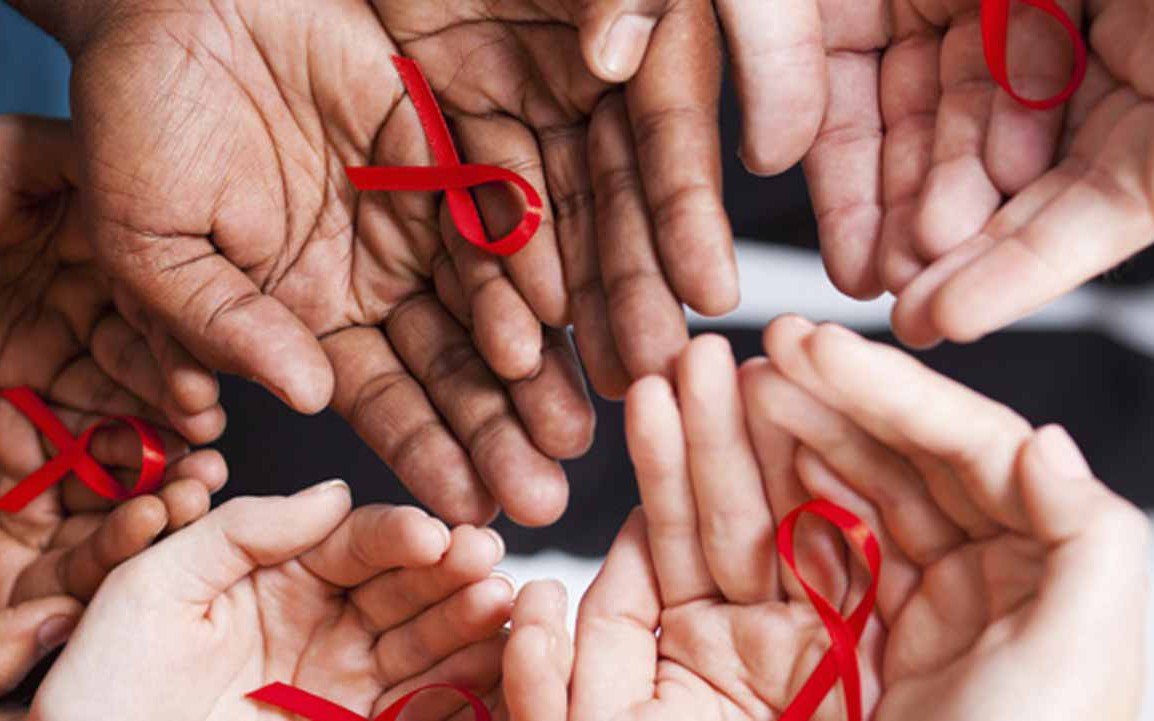 Giải pháp vượt qua sự kỳ thị khi bạn bị nhiễm HIV