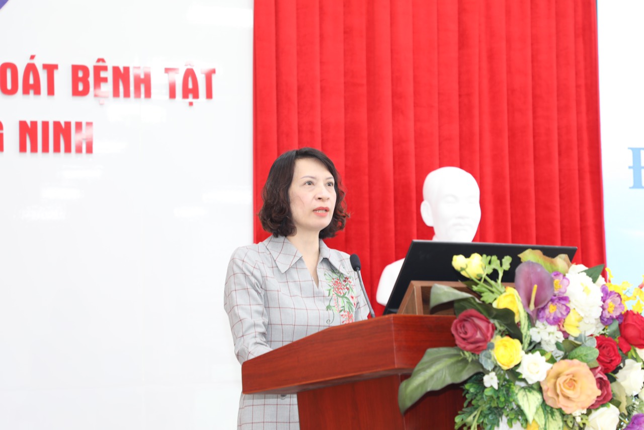 Thứ trưởng Bộ Y tế: Quảng Ninh tiếp tục đẩy mạnh giám sát phòng chống dịch, chăm sóc sức khỏe ban đầu  - Ảnh 1.