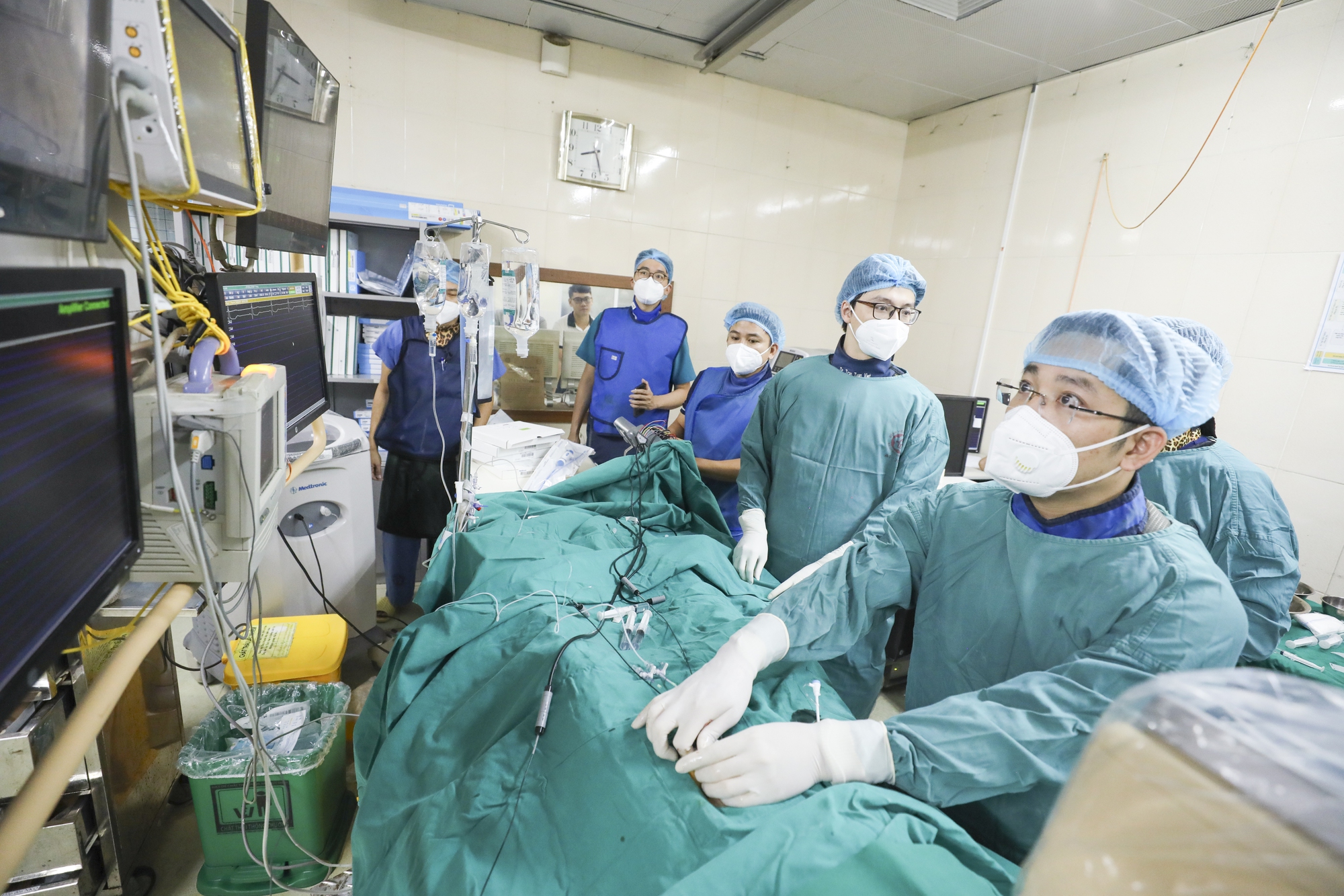 Trung tâm tim mạch đầu tiên của Việt Nam làm chủ kĩ thuật mới điều trị rối loạn nhịp tim phức tạp - Ảnh 2.