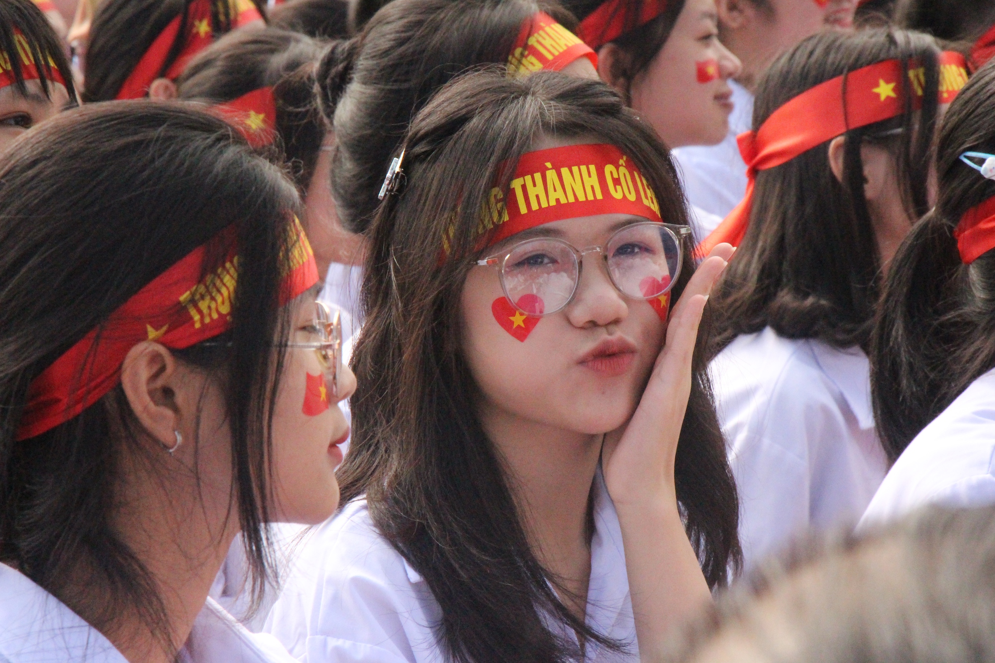 Chung kết Olympia 2023: Nữ sinh Hải Phòng bật khóc khi Nguyễn Trọng Thành về nhì đầy tiếc nuối - Ảnh 14.