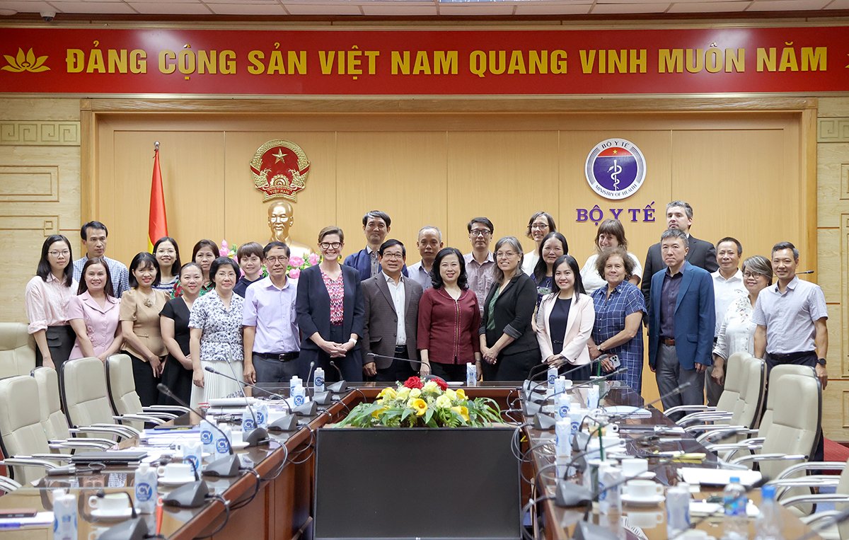 Ưu tiên hỗ trợ Việt Nam thực hiện các mục tiêu của Chiến lược Quốc gia về phòng chống tác hại thuốc lá  - Ảnh 1.