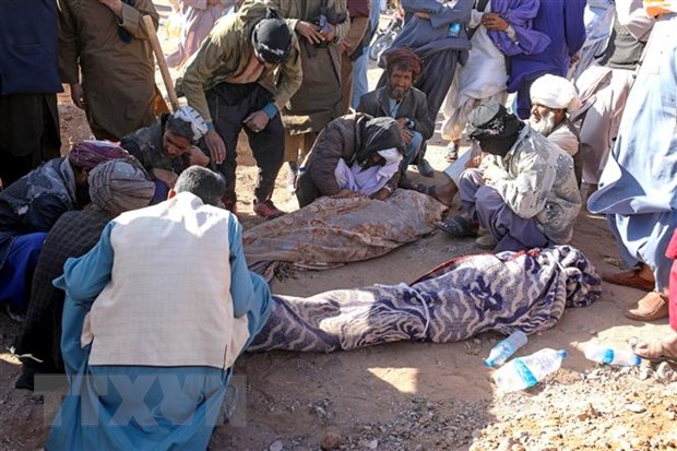 Động đất tại Afghanistan: Phần lớn nạn nhân là phụ nữ và trẻ em - Ảnh 1.