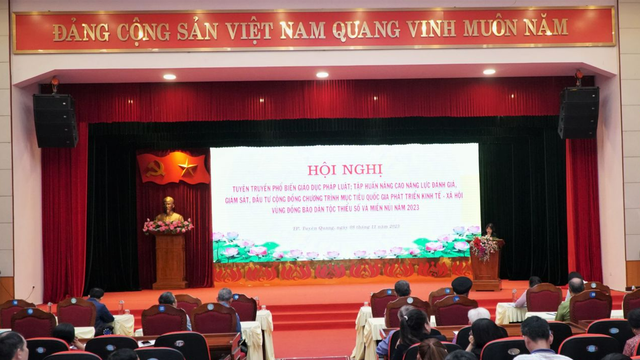 Tuyên Quang tổ chức tập huấn nâng cao năng lực giám sát đầu tư cộng đồng Chương trình MTQG 1719- Ảnh 1.