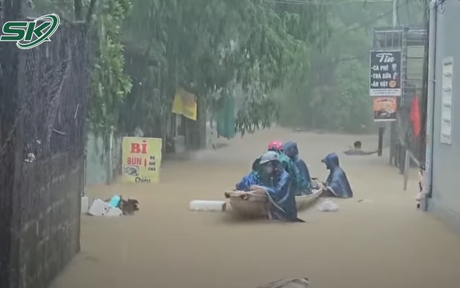 Miền Trung hứng đợt mưa cực lớn, Bộ Công an yêu cầu khẩn trương ứng phó mưa lũ, sạt lở đất