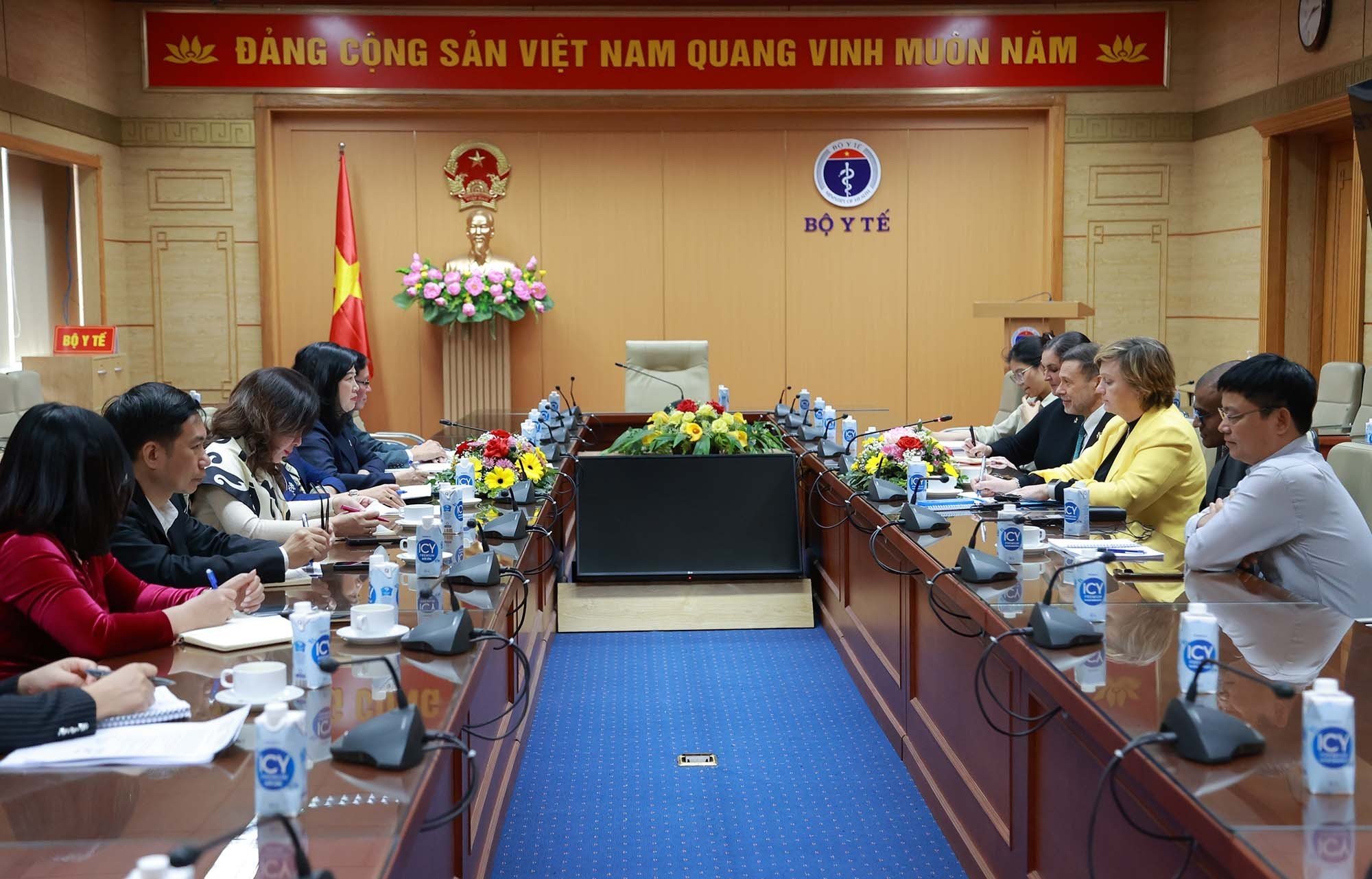 Chính phủ Úc hỗ trợ Việt Nam gần 500.000 liều vaccine 5 trong 1 để tiêm chủng mở rộng- Ảnh 1.