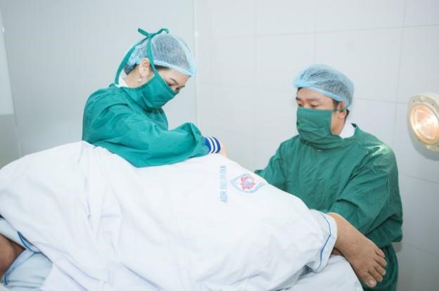 Hàng ngàn người chữa trĩ thành công không cần phẫu thuật tại Bệnh viện Y học cổ truyền Nghệ An- Ảnh 1.