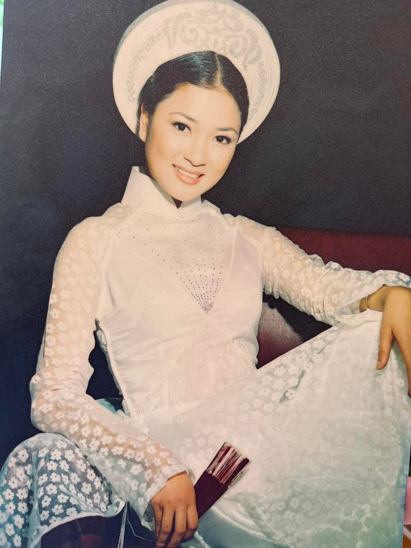 Hoa hậu không mặn mà Vbiz: Nguyễn Thị Huyền chọn công việc bình dị, sống kín tiếng- Ảnh 3.