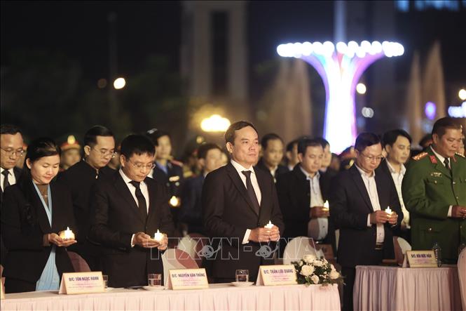 Tưởng niệm các nạn nhân tử vong do tai nạn giao thông tại Việt Nam năm 2023- Ảnh 1.