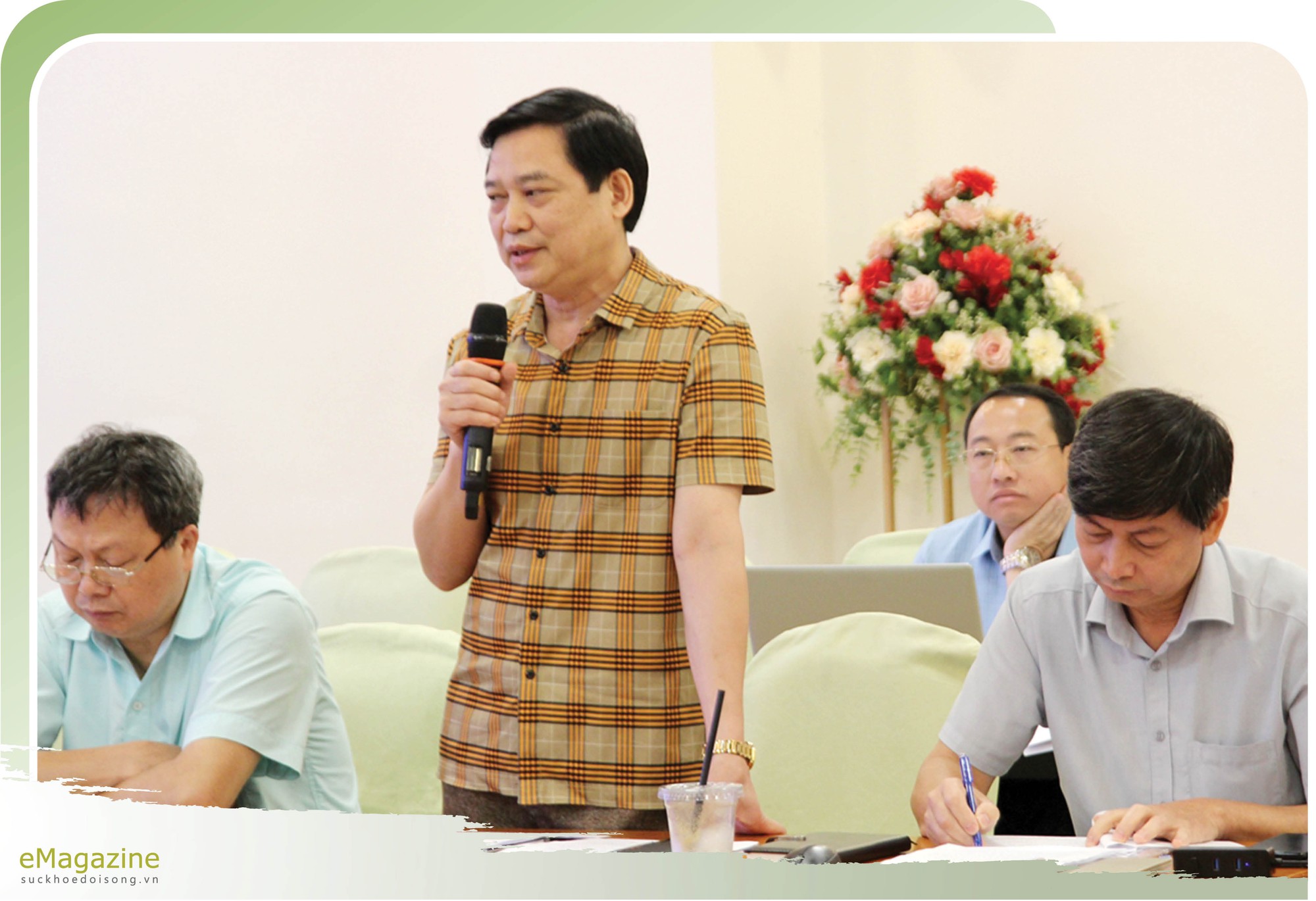 Đồng chí Triệu Trung Hiệp, Trưởng Ban Dân tộc tỉnh Hà Giang phát biểu tại Hội thảo tham vấn ý kiến các địa phương về sửa đổi, bổ sung Thông tư 02/2022/TT-UBDT hướng dẫn thực hiện Tiểu dự án 1, Dự án 9 thuộc Chương trình MTQG 1719.
