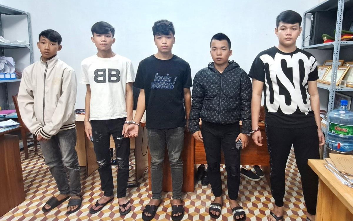 Khởi tố nhóm giữ người trái luật và cướp tài sản ở Đà Nẵng