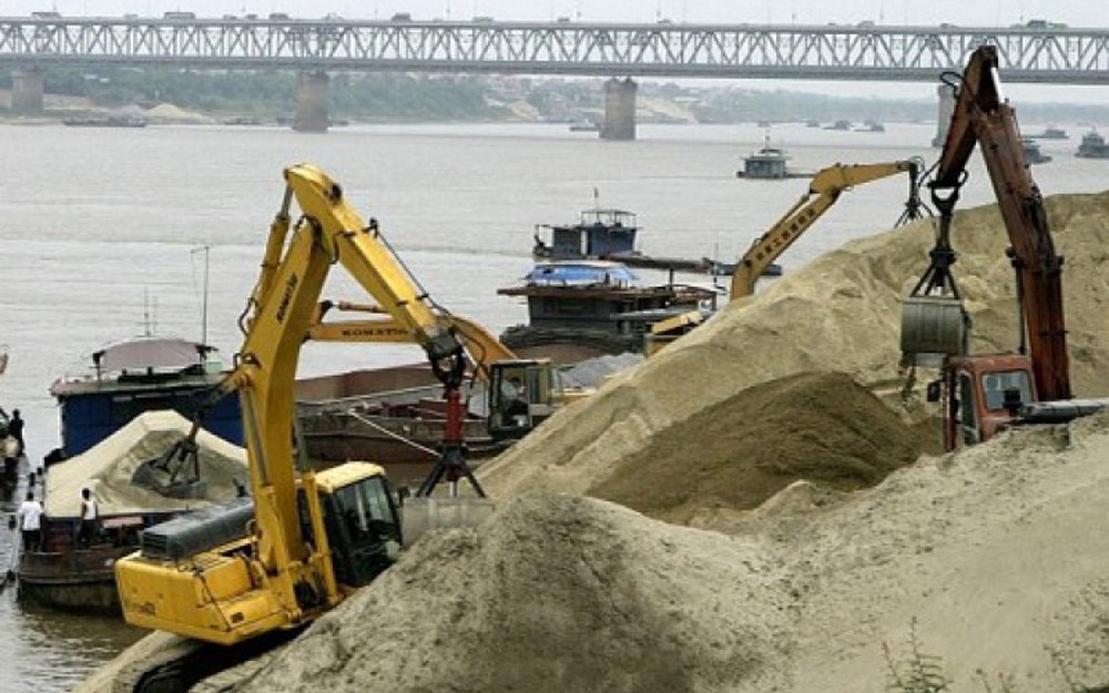Giải pháp nào cho tài nguyên cát sông trước nguy cơ cạn kiệt?